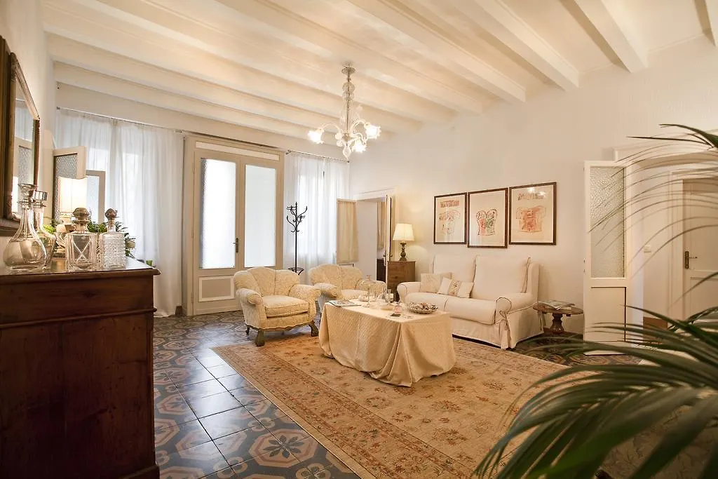 La Veranda Verona 0*,  Italy